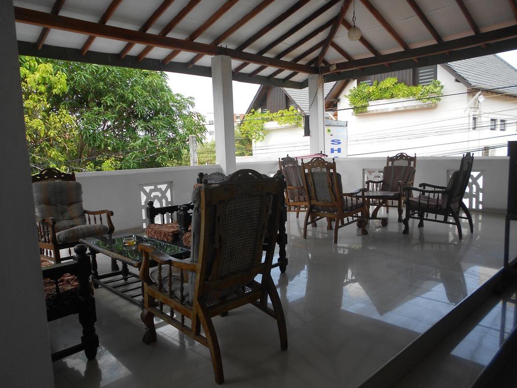 Shanith Guesthouse Negombo Kültér fotó