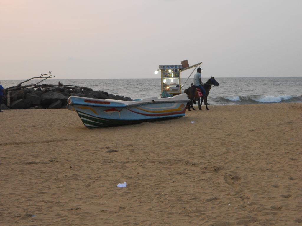 Shanith Guesthouse Negombo Kültér fotó